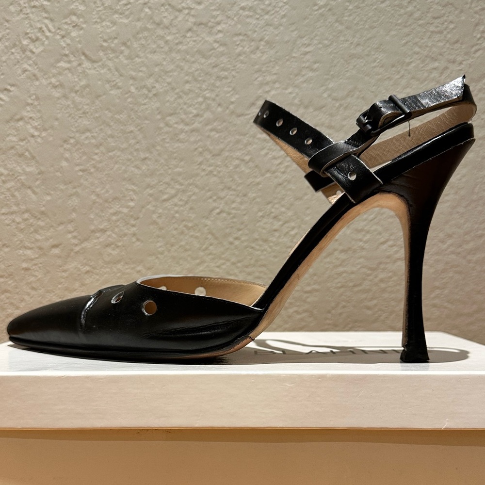 Manolo Blahnik Slingbacks
